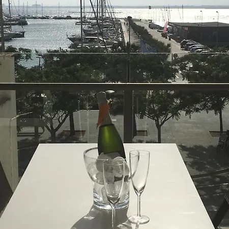 Capvespre Appartement *